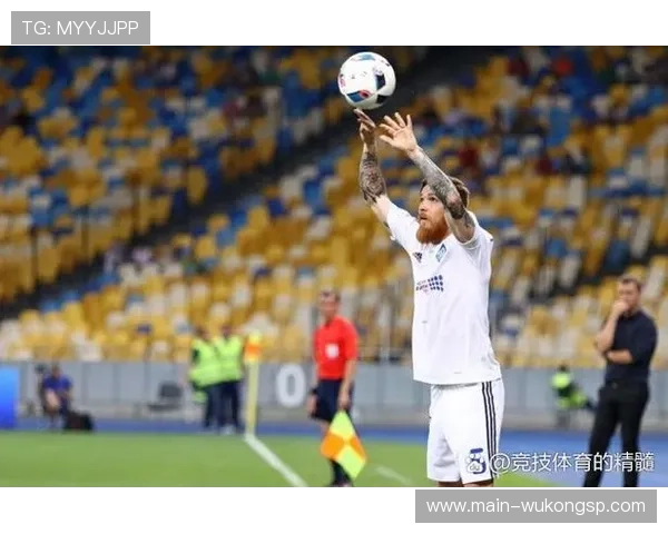 球门球发出后越位规则为何与普通进攻情况不同解析