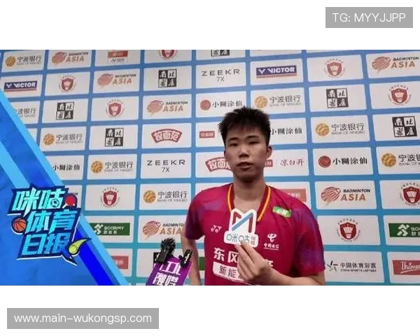 翁泓阳训练完直接拎着爱马仕去接娃？