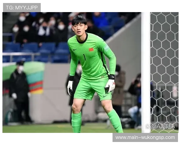 反常识型：获利于扑救球算犯规吗？足球规则如何界定守门员优势