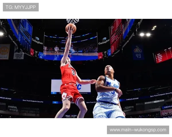 无球掩护拉开空间，威廉姆斯较上季三分威胁回升